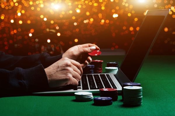 Tampilan grid game Mesin Arcade di tedmon dengan beberapa pilihan permainan yang tersedia